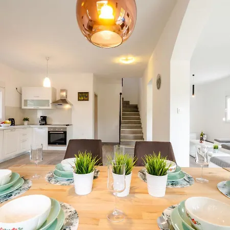 Tatil Evi Andelika By Interhome